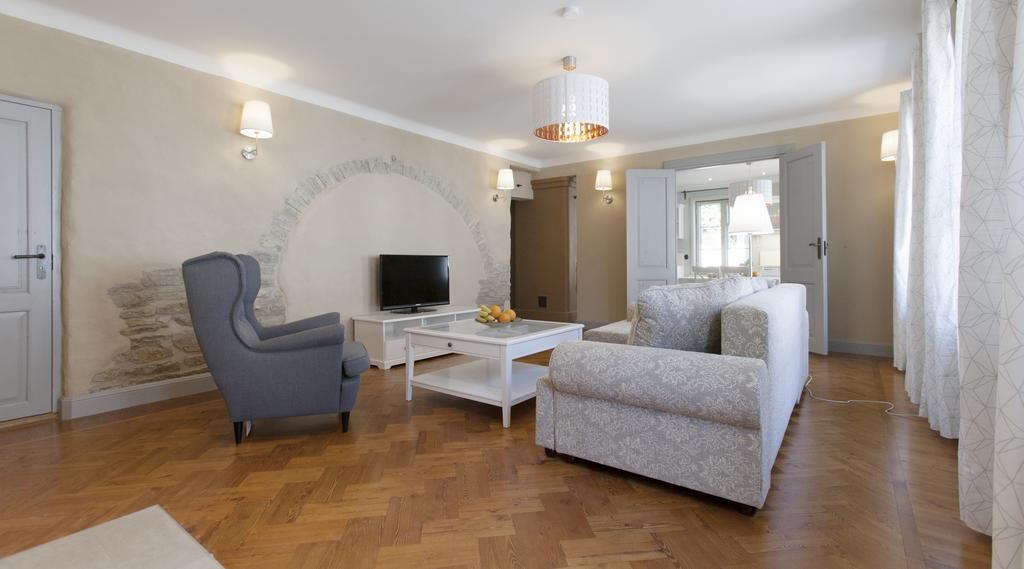 Osel Apartment Kuressaare Rum bild