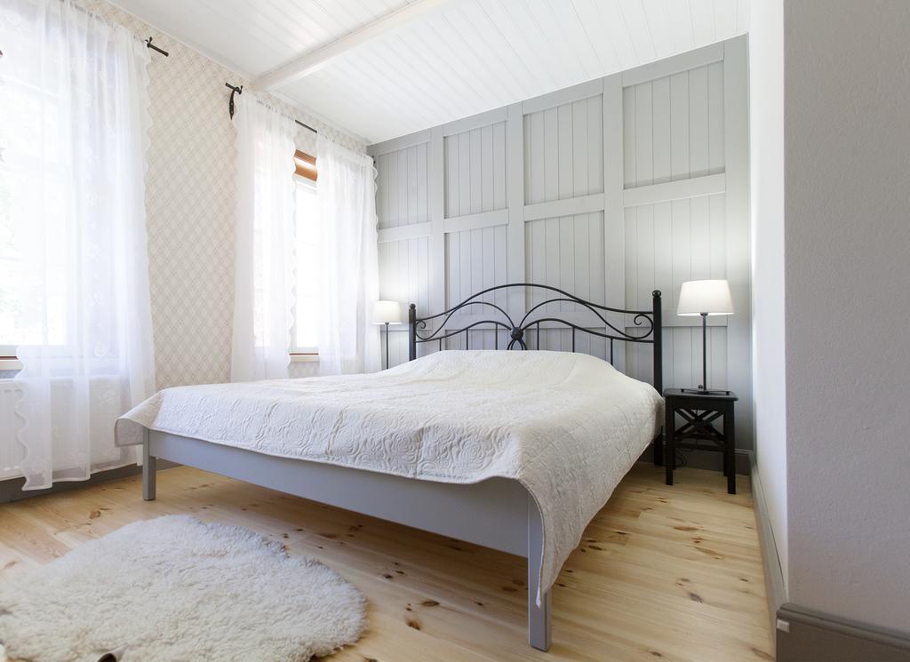 Osel Apartment Kuressaare Rum bild