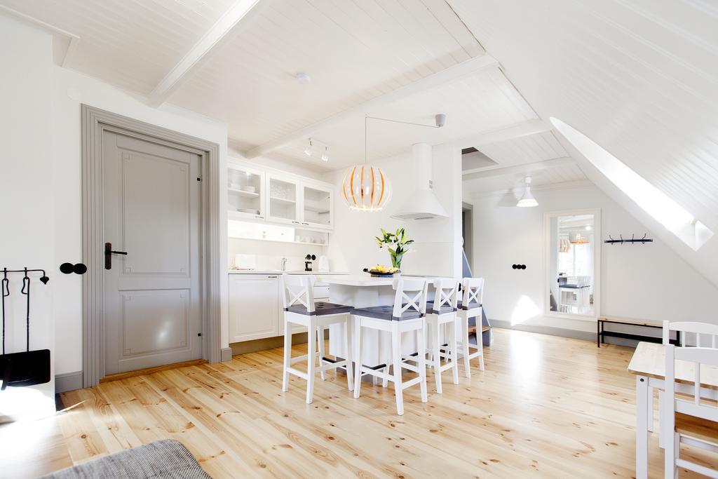 Osel Apartment Kuressaare Rum bild